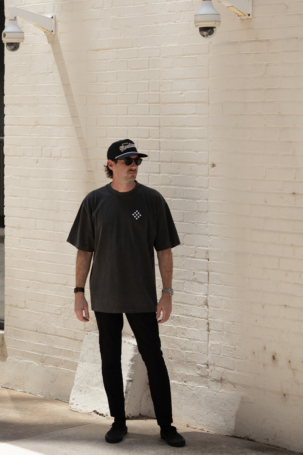 LEAVE YOUR MARK - OVERSIZED TEE